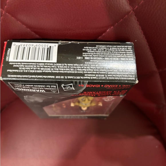 NIB Star Wars The Black Series 3.75" Rose Tico Figure - Picture 4 of 7